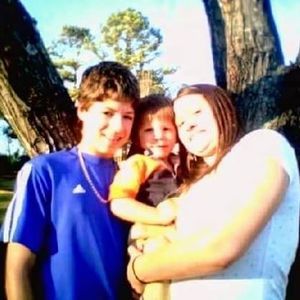 Meet your Posher, Gina